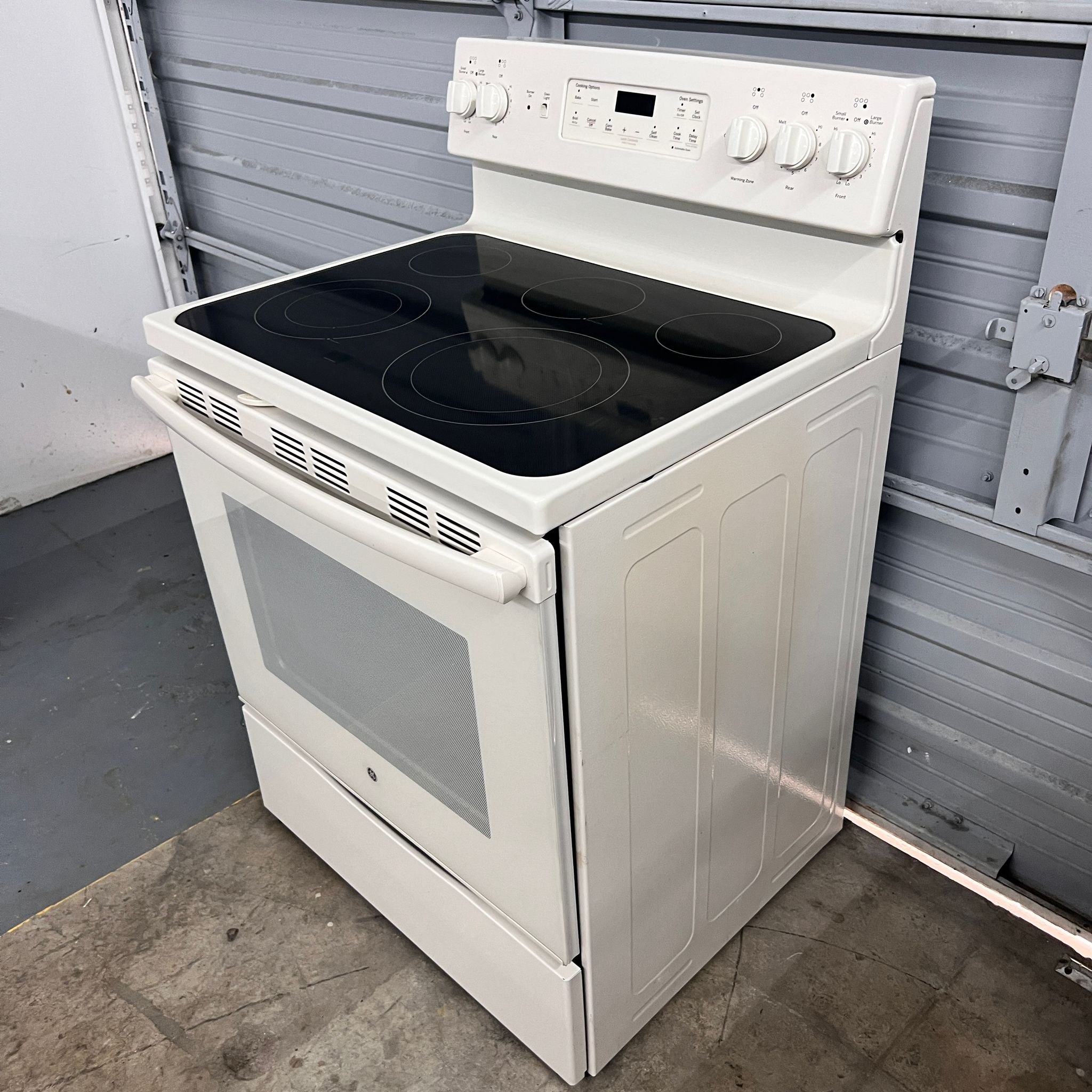 GE Electric Stove GE Electric Stove